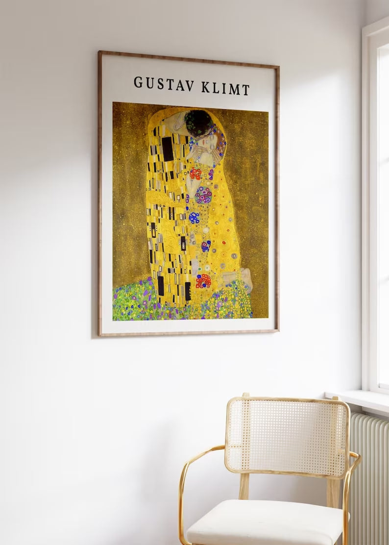 Vintage Poste, poster, housewarming gift, Gifts for sister, Gifts for mom, Gifts for girls, Gifts for friends, Gifts,art, Gustav Klimbt, The kiss