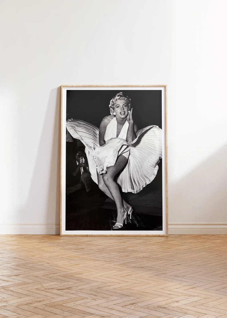 Vintage Marilyn Monroe Poster, Black and White Marilyn Monroe Wall Art Print, Fashion Print, Wall Art, Old Hollywood Decor